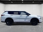 2023 Mitsubishi Outlander Black Edition