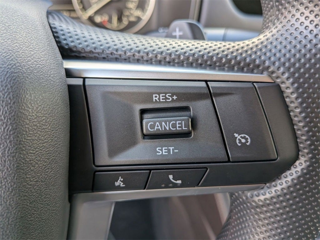 2025 Mitsubishi Outlander ES