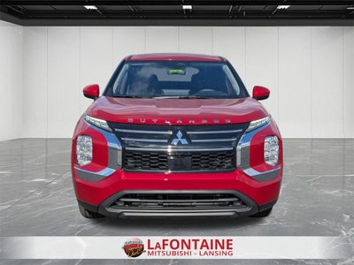 2025 Mitsubishi Outlander ES