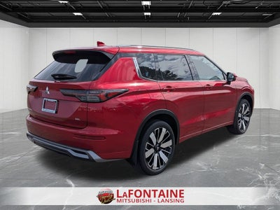 2026 Mitsubishi Outlander SEL