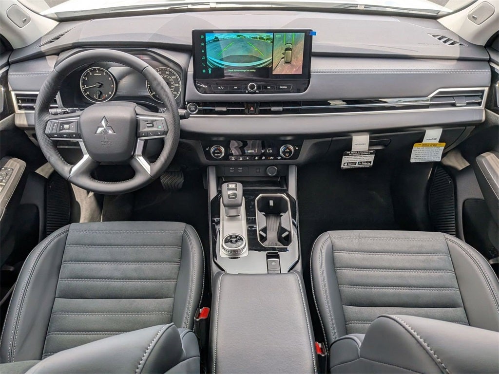 2025 Mitsubishi Outlander Trail Edition
