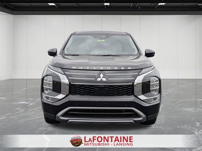 2025 Mitsubishi Outlander SE