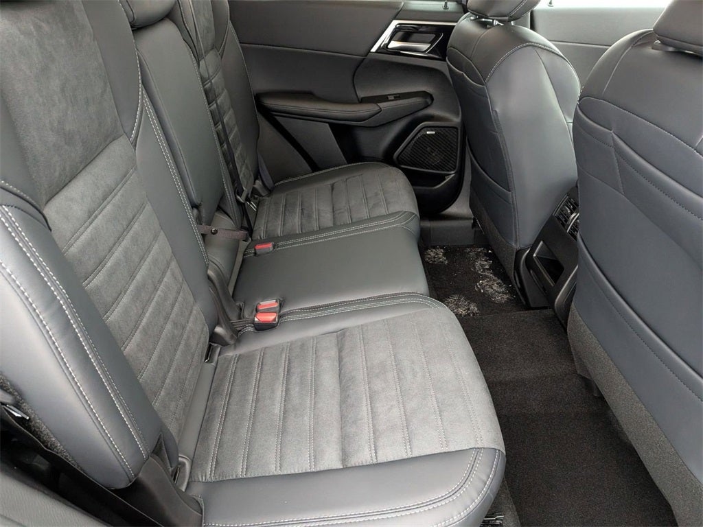 2026 Mitsubishi Outlander Trail Edition