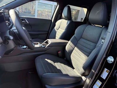 2026 Mitsubishi Outlander LE