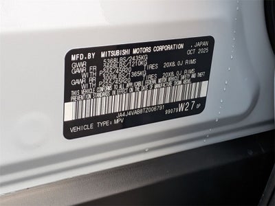 2026 Mitsubishi Outlander LE