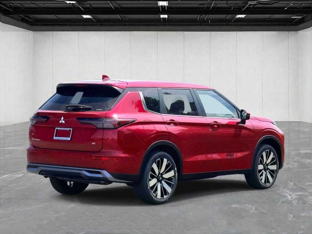 2026 Mitsubishi Outlander SE