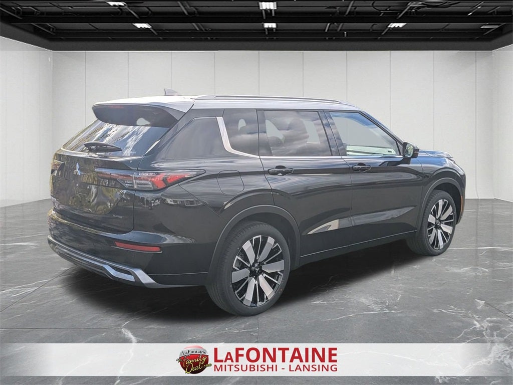 2025 Mitsubishi Outlander PLATINUM