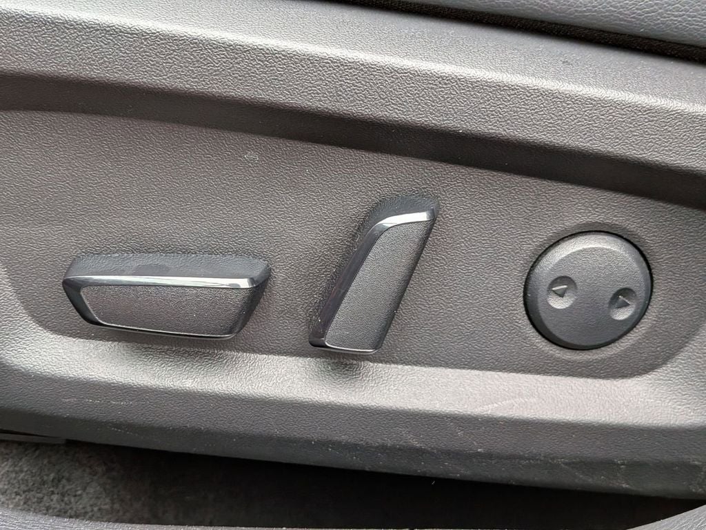 2025 Mitsubishi Outlander Platinum Edition