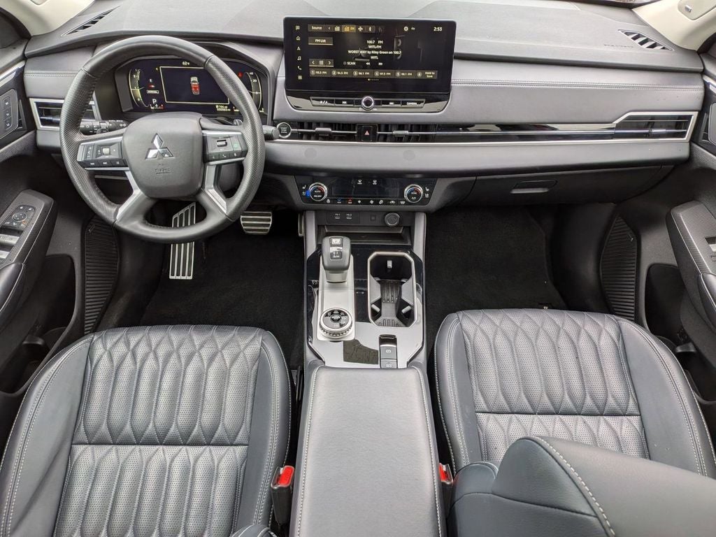 2025 Mitsubishi Outlander Platinum Edition