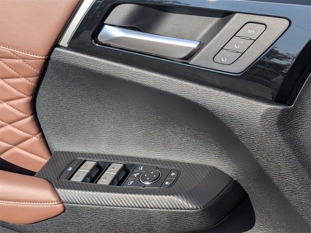 2025 Mitsubishi Outlander SEL