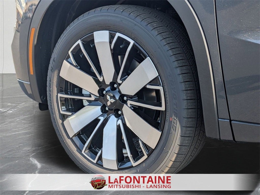 2025 Mitsubishi Outlander SEL