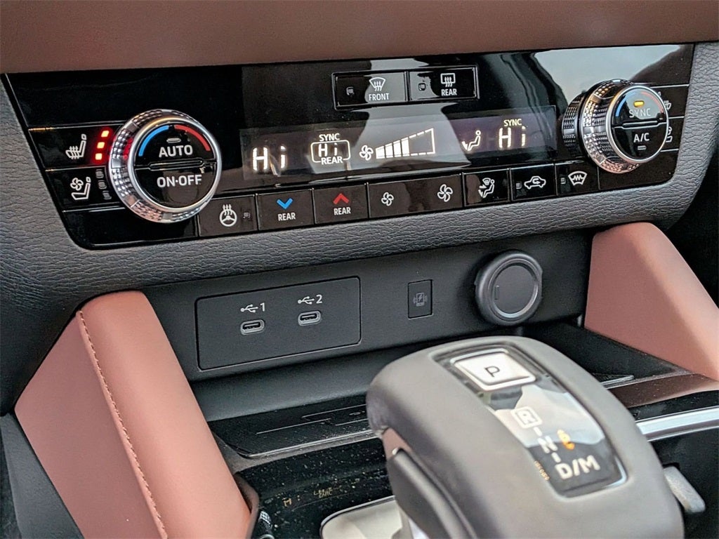 2026 Mitsubishi Outlander SEL