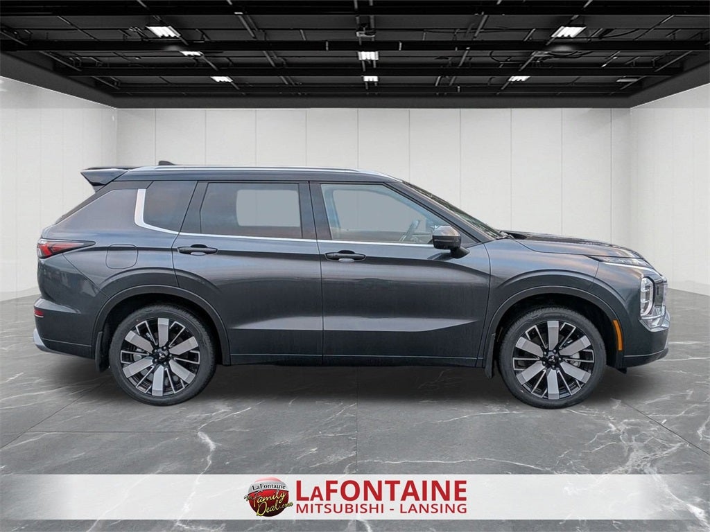 2026 Mitsubishi Outlander SEL