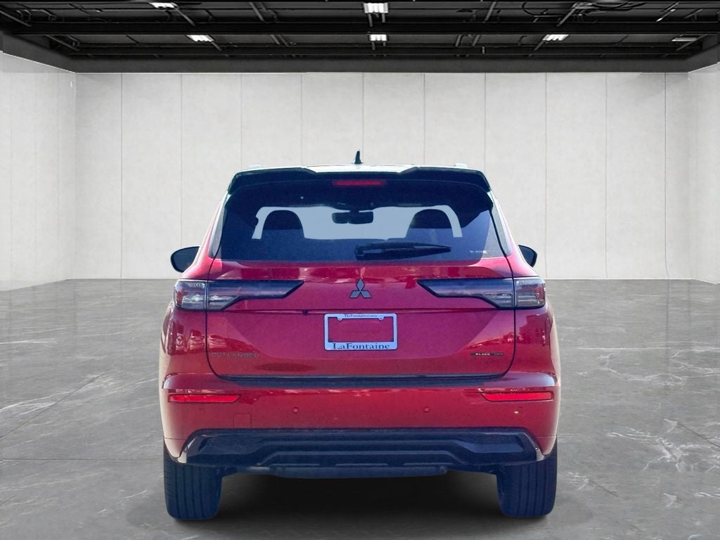 2026 Mitsubishi Outlander Black Edition