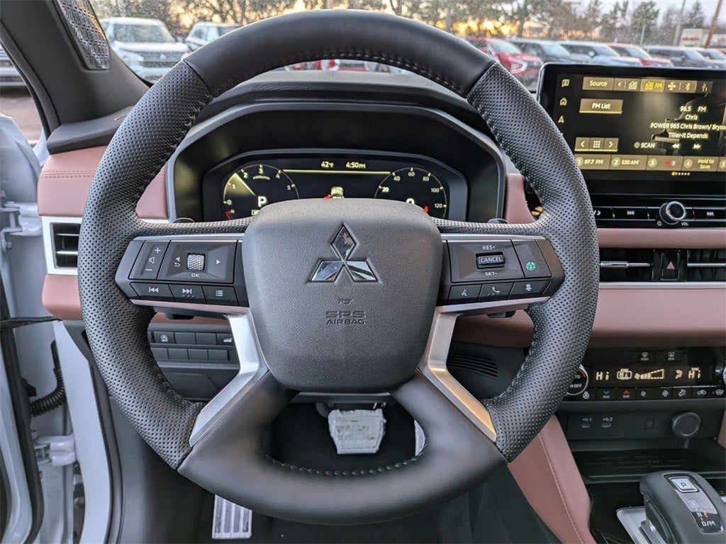 2026 Mitsubishi Outlander SEL