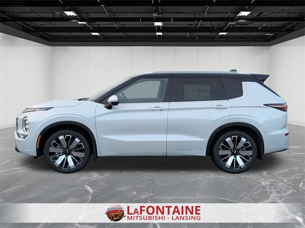 2026 Mitsubishi Outlander SEL