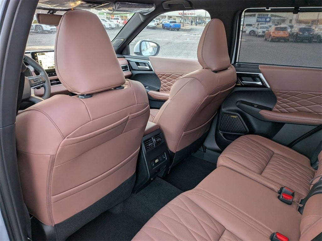 2026 Mitsubishi Outlander SEL