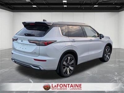 2026 Mitsubishi Outlander SEL