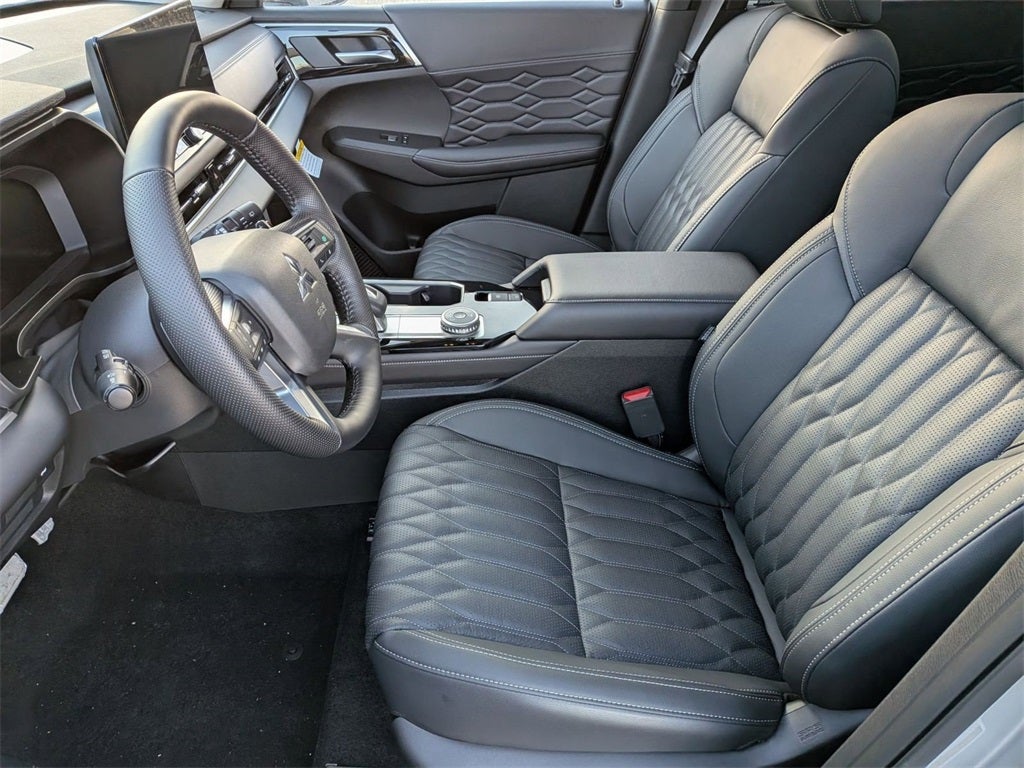 2026 Mitsubishi Outlander SEL