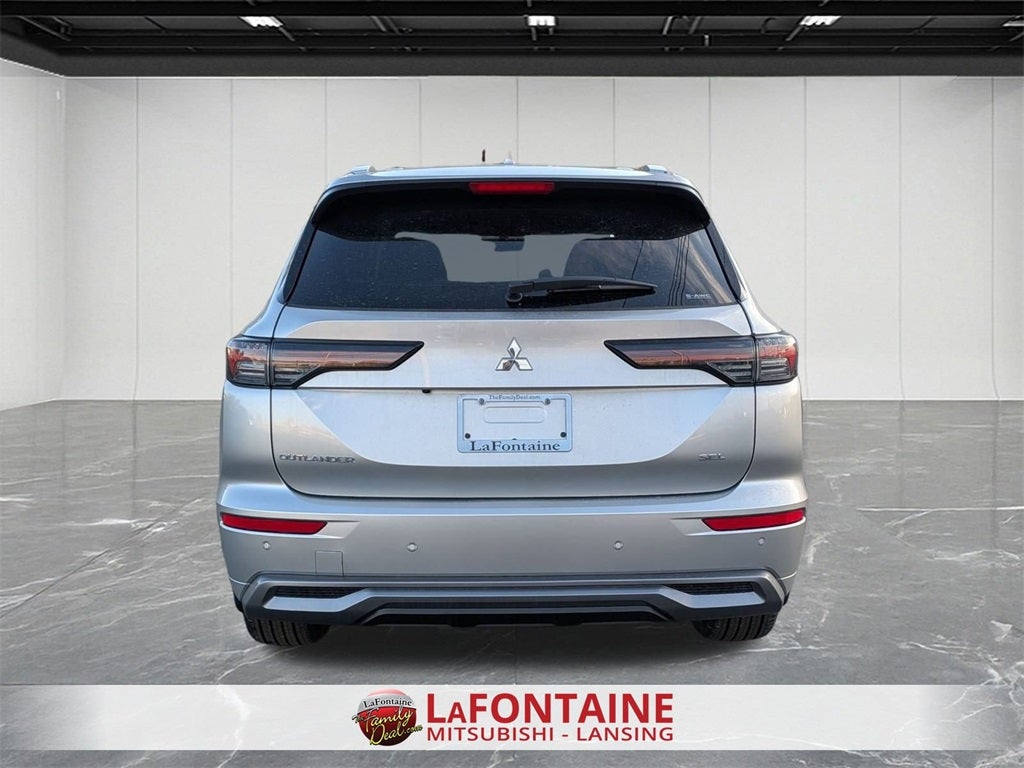 2026 Mitsubishi Outlander SEL