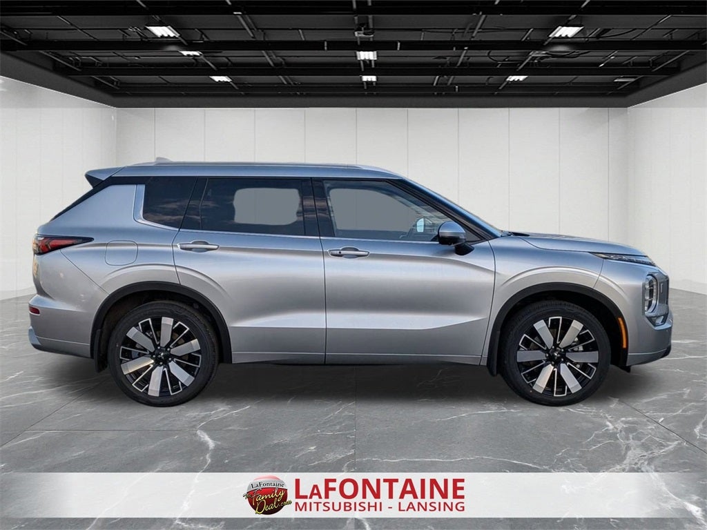 2026 Mitsubishi Outlander SEL