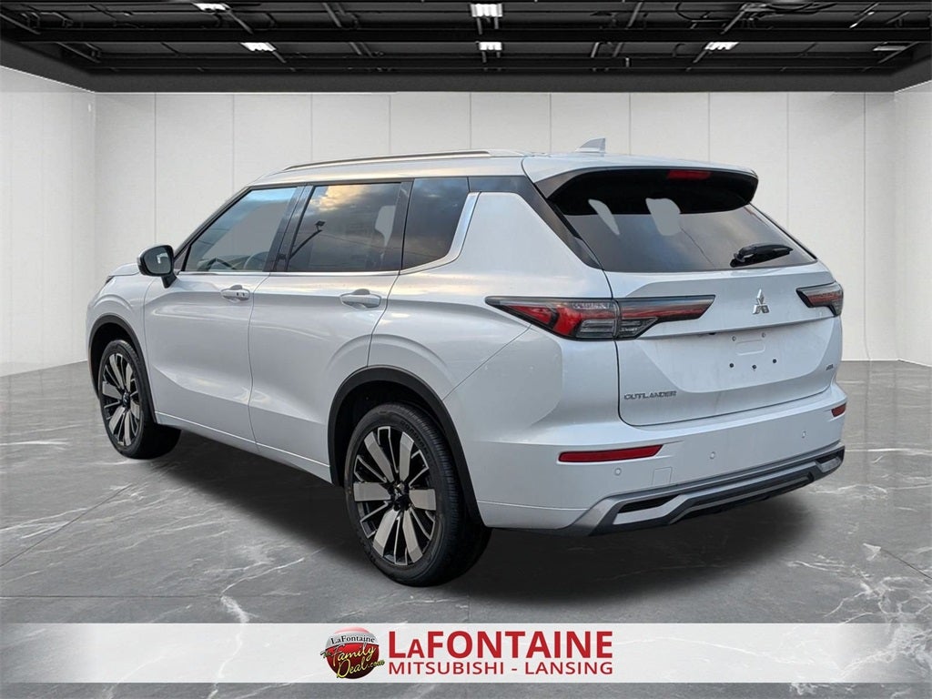 2026 Mitsubishi Outlander SEL