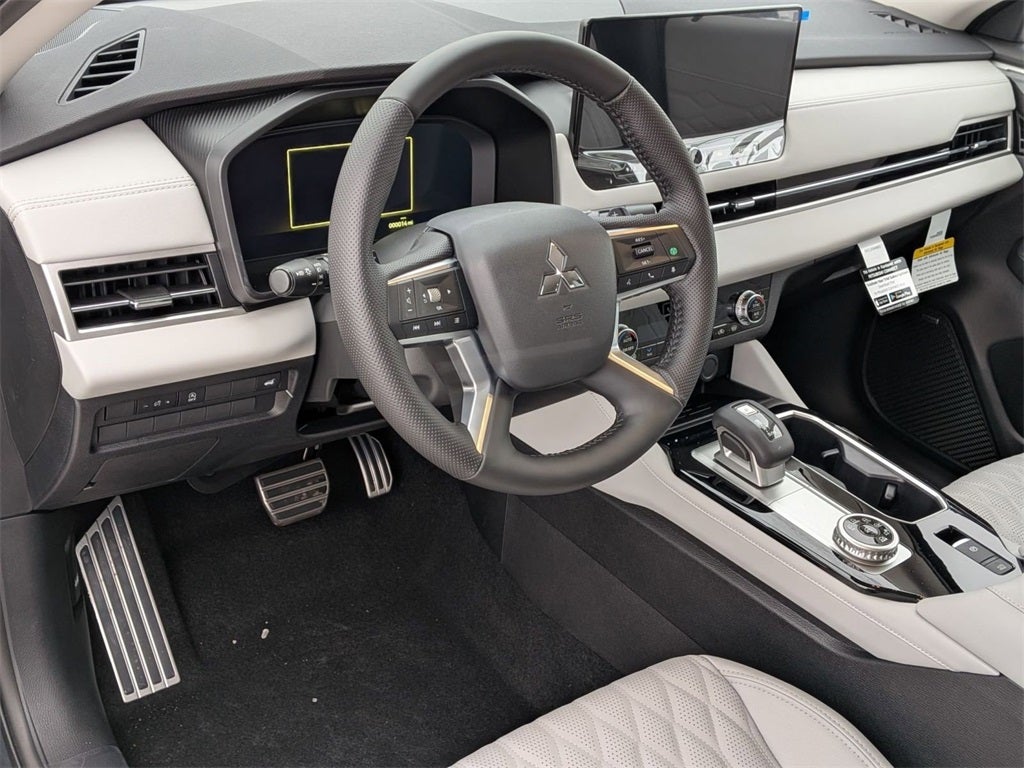 2026 Mitsubishi Outlander SEL