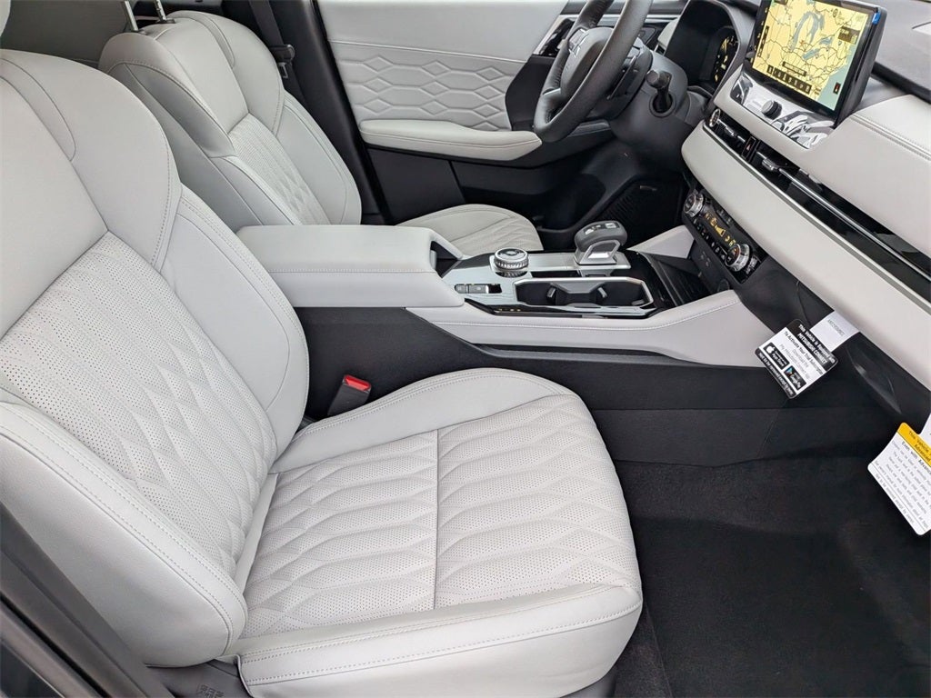 2026 Mitsubishi Outlander SEL