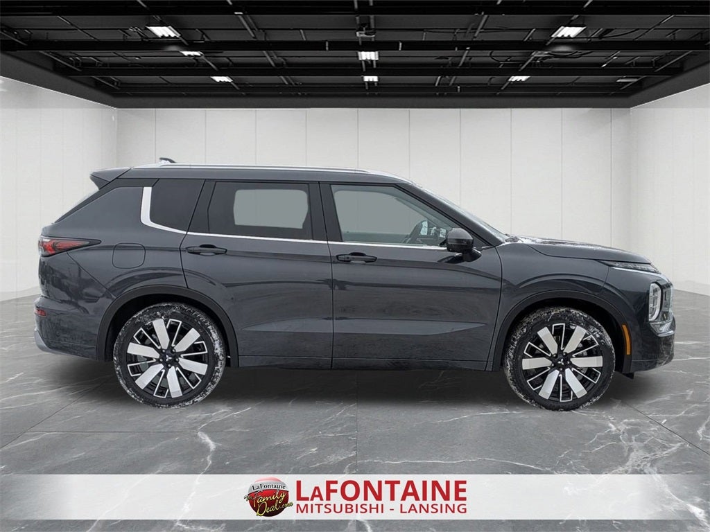 2026 Mitsubishi Outlander SEL