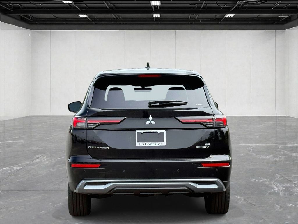 2026 Mitsubishi Outlander PHEV SE