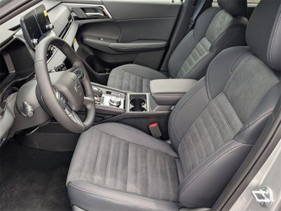 2025 Mitsubishi Outlander PHEV SE