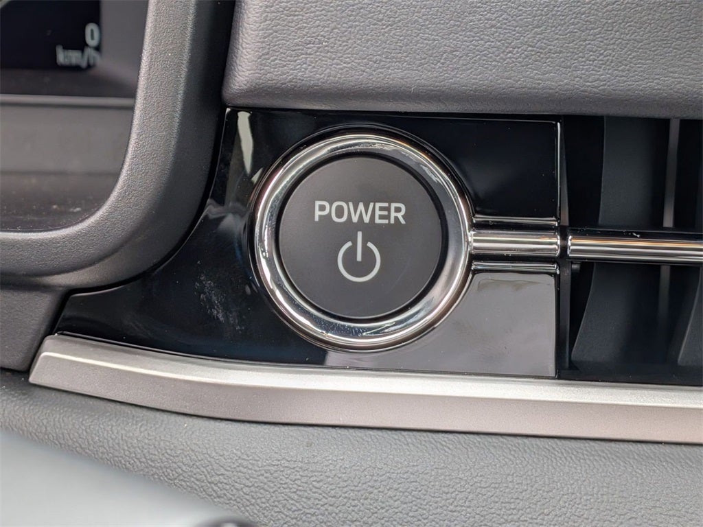 2025 Mitsubishi Outlander PHEV SE