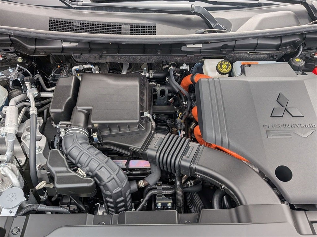 2025 Mitsubishi Outlander PHEV SE