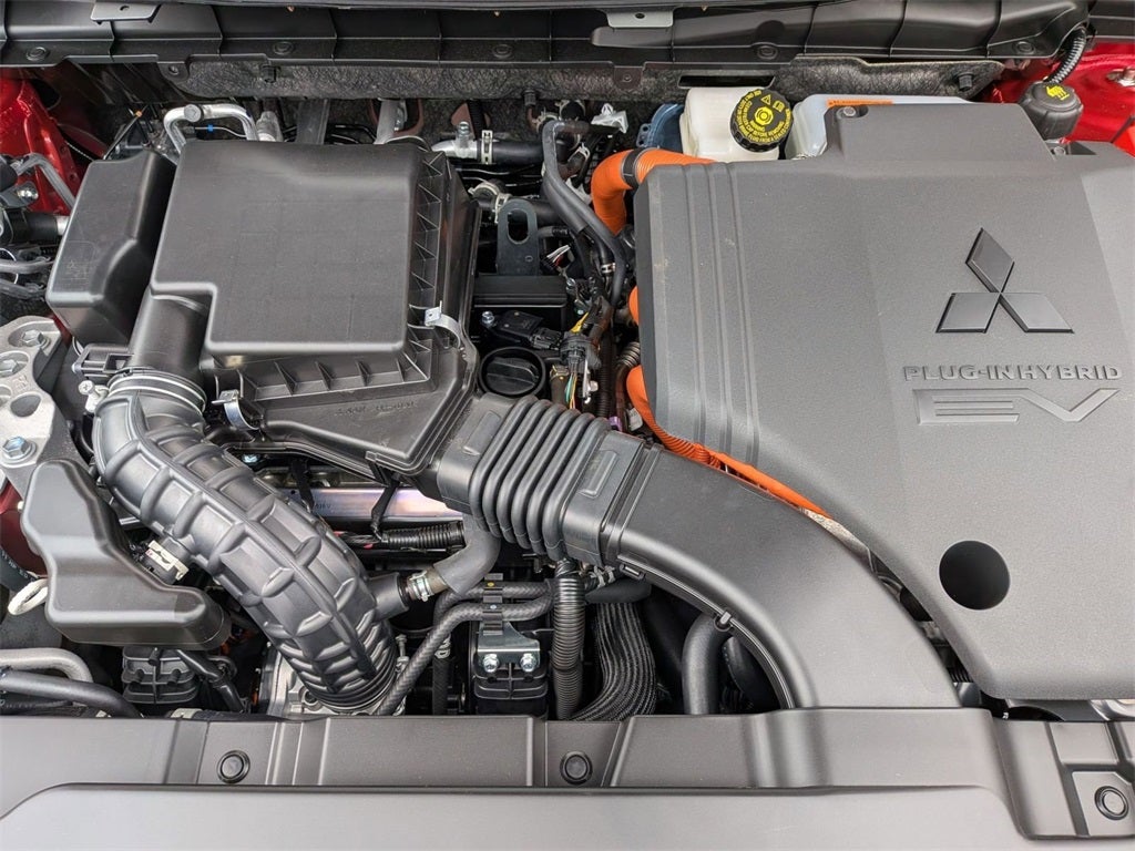 2025 Mitsubishi Outlander PHEV SE