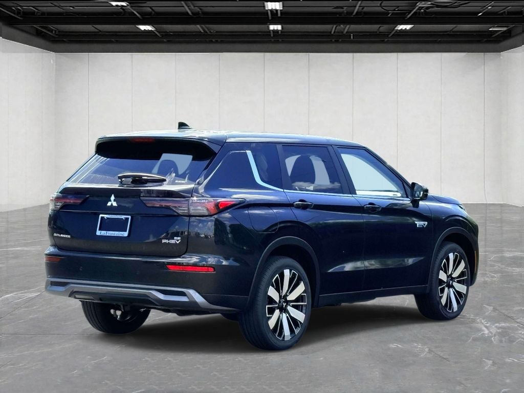 2026 Mitsubishi Outlander PHEV SE