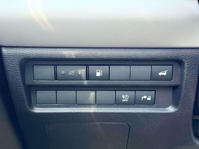 2026 Mitsubishi Outlander PHEV SE