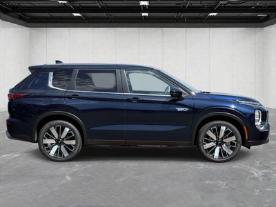 2026 Mitsubishi Outlander PHEV SE
