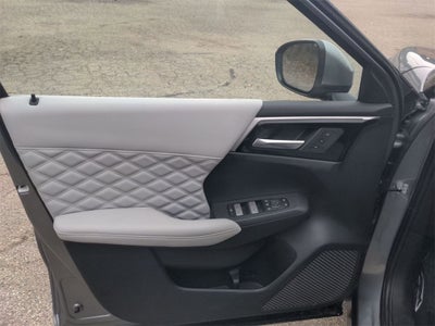 2023 Mitsubishi Outlander PHEV SEL 40th anniversary