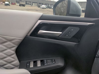 2023 Mitsubishi Outlander PHEV SEL 40th anniversary