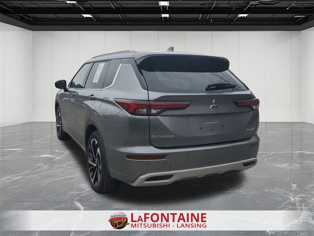 2023 Mitsubishi Outlander PHEV SEL 40th anniversary