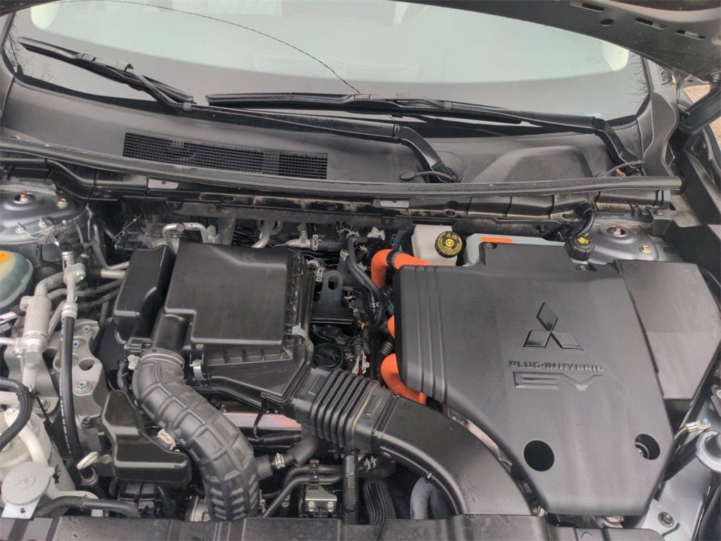 2023 Mitsubishi Outlander PHEV SEL 40th anniversary