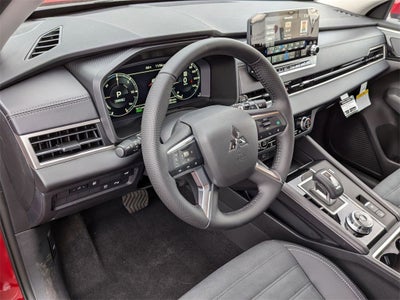 2025 Mitsubishi Outlander PHEV SE