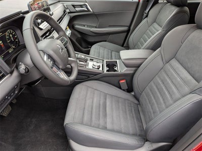 2025 Mitsubishi Outlander PHEV SE