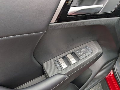 2025 Mitsubishi Outlander PHEV SE