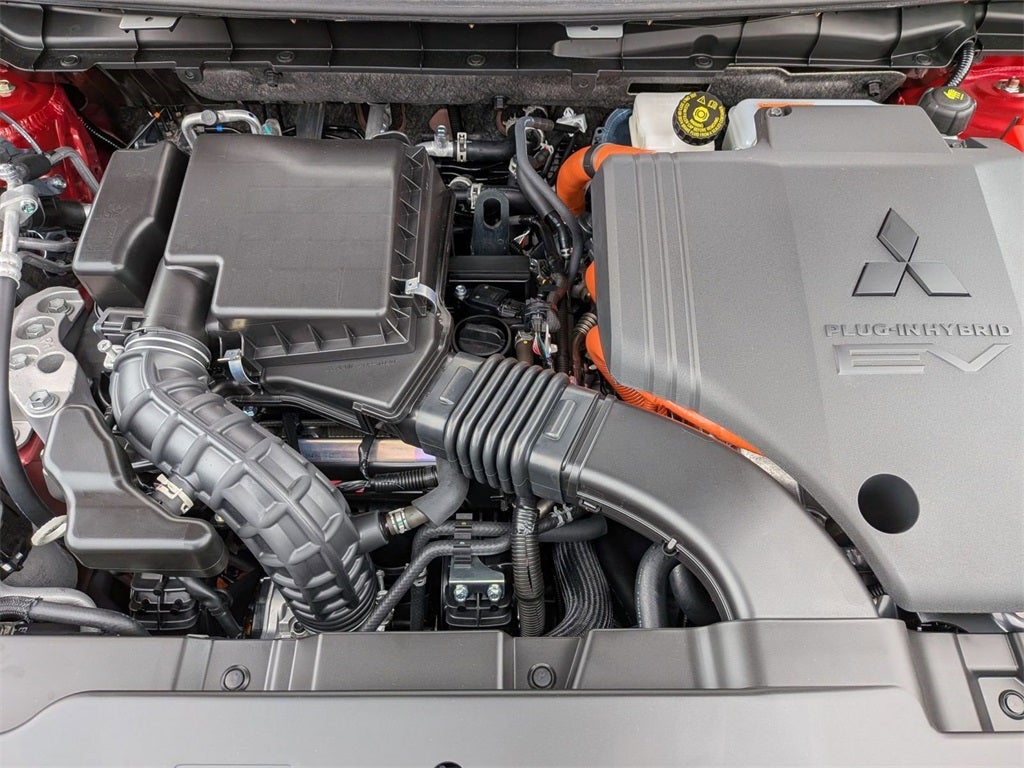 2025 Mitsubishi Outlander PHEV SE