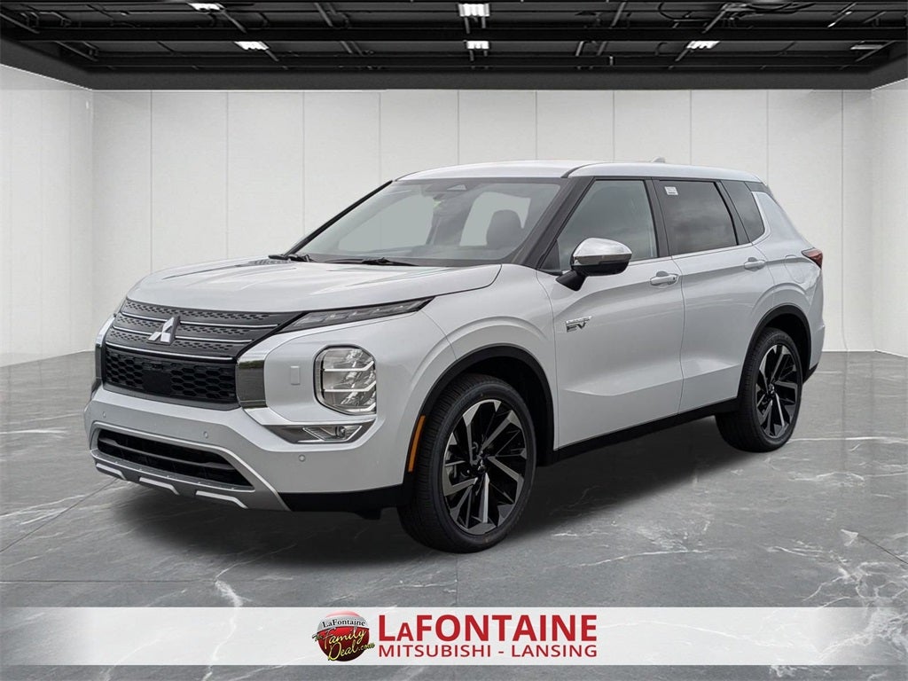 2025 Mitsubishi Outlander PHEV SE