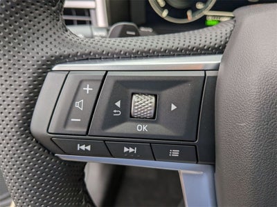 2025 Mitsubishi Outlander PHEV SE