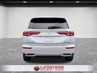 2025 Mitsubishi Outlander PHEV SE