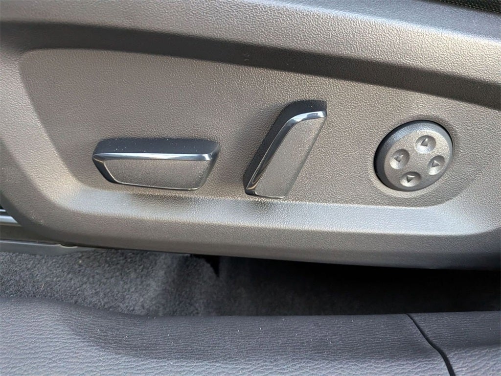 2025 Mitsubishi Outlander PHEV SEL Black Edition