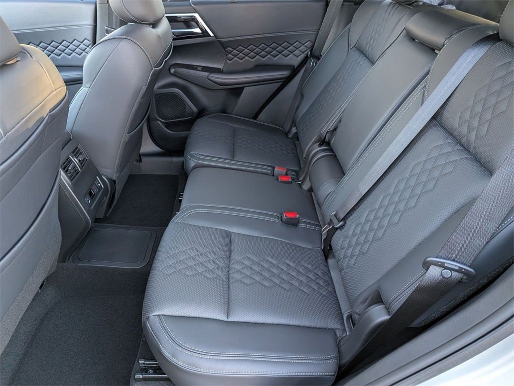 2025 Mitsubishi Outlander PHEV SEL Black Edition